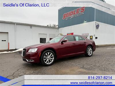 2019 Chrysler 300 Series Touring   - Photo 1 - Clarion, PA 16214
