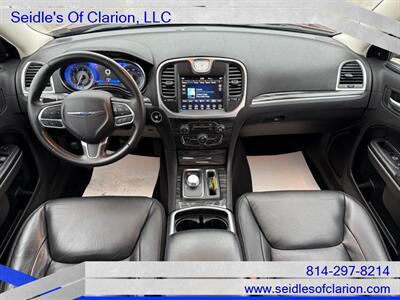 2019 Chrysler 300 Series Touring   - Photo 16 - Clarion, PA 16214