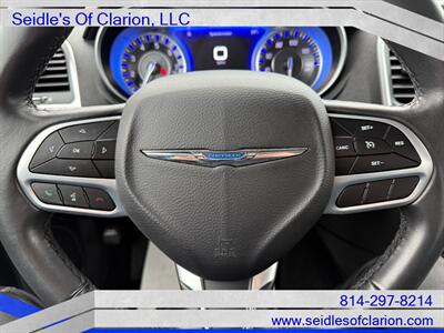 2019 Chrysler 300 Series Touring   - Photo 17 - Clarion, PA 16214