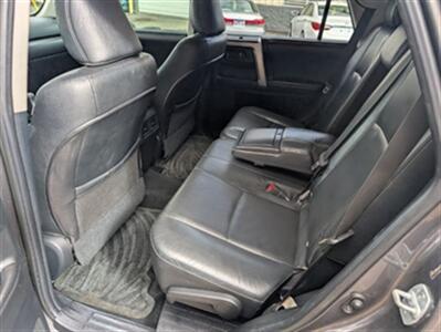 2010 Toyota 4Runner SR5   - Photo 28 - Knoxville, TN 37919