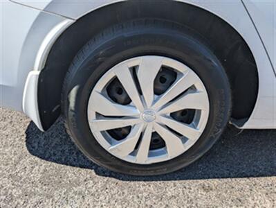 2020 Nissan Versa S   - Photo 6 - Knoxville, TN 37919