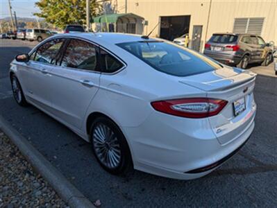 2014 Ford Fusion Hybrid Titanium   - Photo 3 - Knoxville, TN 37919