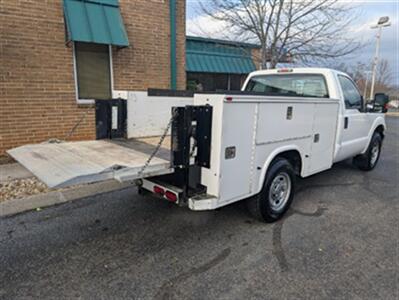 2011 Ford F-250 Super Duty XL  Utility Body - Photo 8 - Knoxville, TN 37919