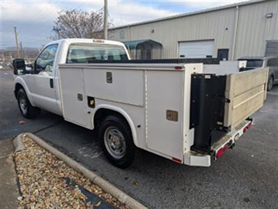 2011 Ford F-250 Super Duty XL  Utility Body - Photo 3 - Knoxville, TN 37919