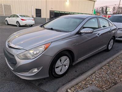 2015 Hyundai SONATA Hybrid - Photo 19 - Knoxville, TN 37919
