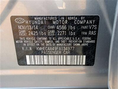 2015 Hyundai SONATA Hybrid   - Photo 24 - Knoxville, TN 37919