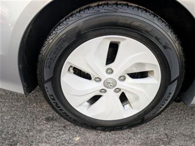 2015 Hyundai SONATA Hybrid - Photo 6 - Knoxville, TN 37919