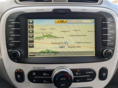 2017 Kia Soul EV EV Luxury   - Photo 23 - Knoxville, TN 37919