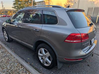 2012 Volkswagen Touareg TDI Sport   - Photo 3 - Knoxville, TN 37919