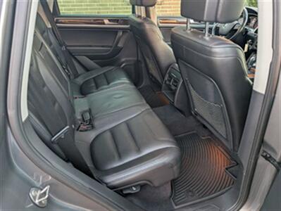 2012 Volkswagen Touareg TDI Sport   - Photo 22 - Knoxville, TN 37919