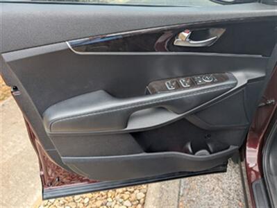 2017 Kia Sorento L   - Photo 7 - Knoxville, TN 37919