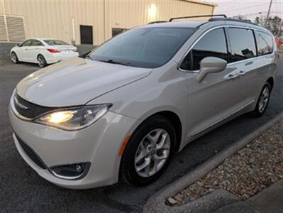 2017 Chrysler Pacifica Touring-L   - Photo 27 - Knoxville, TN 37919