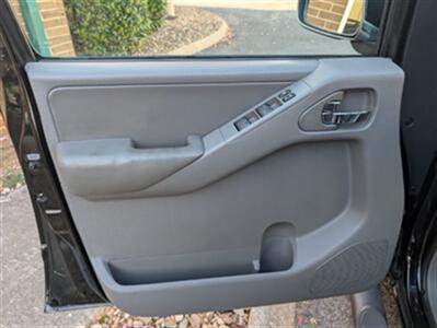 2012 Nissan Frontier SL   - Photo 7 - Knoxville, TN 37919