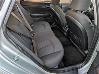 2017 Kia Optima Hybrid Premium   - Photo 19 - Knoxville, TN 37919