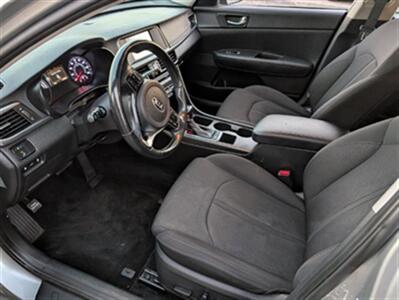 2017 Kia Optima Hybrid Premium   - Photo 8 - Knoxville, TN 37919