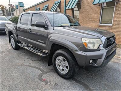 2013 Toyota Tacoma PreRunner V6   - Photo 1 - Knoxville, TN 37919