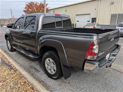 2013 Toyota Tacoma PreRunner V6   - Photo 3 - Knoxville, TN 37919