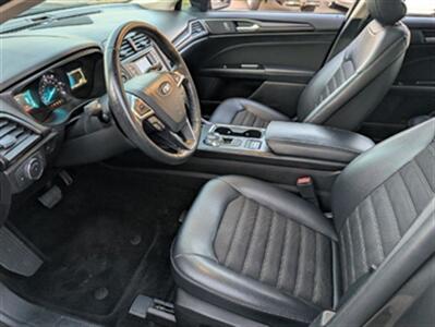 2018 Ford Fusion Hybrid SE   - Photo 8 - Knoxville, TN 37919