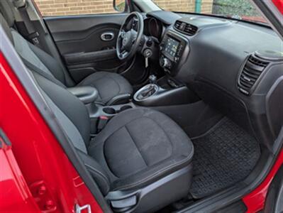 2018 Kia Soul +   - Photo 16 - Knoxville, TN 37919