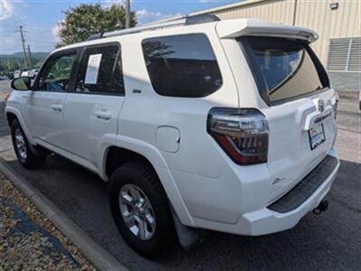 2019 Toyota 4Runner SR5   - Photo 3 - Knoxville, TN 37919