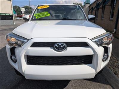 2019 Toyota 4Runner SR5   - Photo 4 - Knoxville, TN 37919