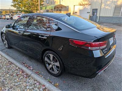 2017 Kia Optima SX Turbo   - Photo 3 - Knoxville, TN 37919