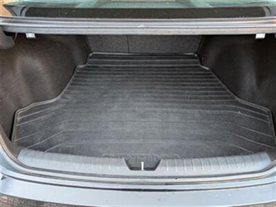 2017 Kia Optima SX Turbo   - Photo 26 - Knoxville, TN 37919