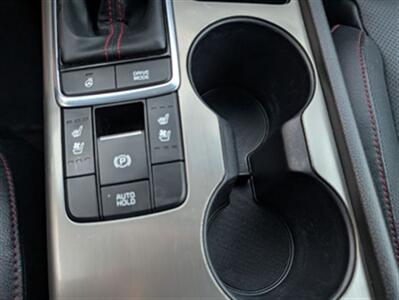 2017 Kia Optima SX Turbo   - Photo 21 - Knoxville, TN 37919