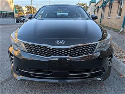 2017 Kia Optima SX Turbo   - Photo 4 - Knoxville, TN 37919