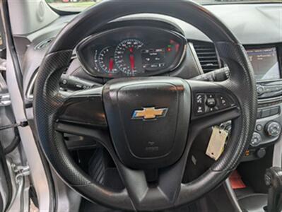 2018 Chevrolet Trax LS   - Photo 9 - Knoxville, TN 37919