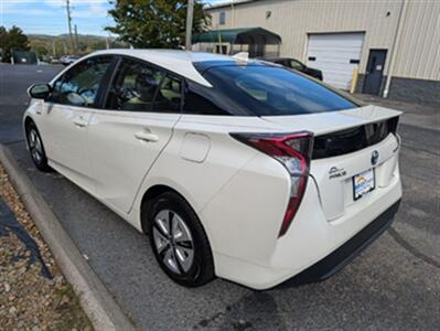 2016 Toyota Prius Two Eco   - Photo 3 - Knoxville, TN 37919