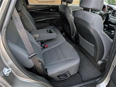 2017 Kia Sorento LX   - Photo 21 - Knoxville, TN 37919