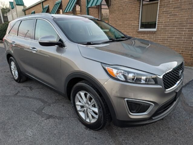 2017 Kia Sorento LX