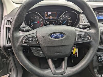 2016 Ford Focus SE   - Photo 9 - Knoxville, TN 37919