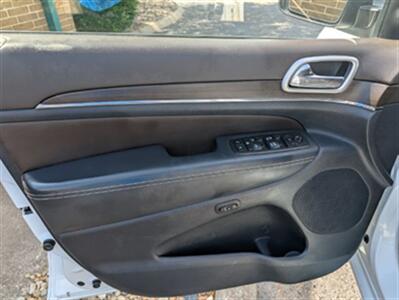 2014 Jeep Grand Cherokee Overland   - Photo 7 - Knoxville, TN 37919