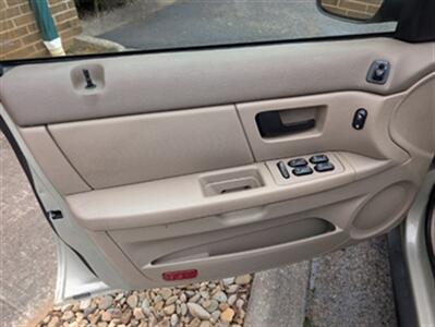 2007 Ford Taurus SE   - Photo 7 - Knoxville, TN 37919