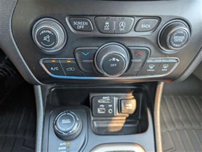 2017 Jeep Cherokee Latitude   - Photo 21 - Knoxville, TN 37919