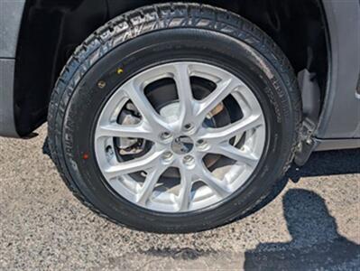 2017 Jeep Cherokee Latitude   - Photo 6 - Knoxville, TN 37919