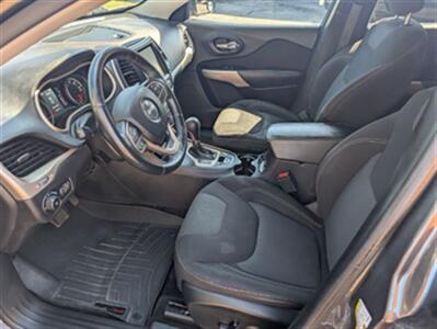 2017 Jeep Cherokee Latitude   - Photo 8 - Knoxville, TN 37919