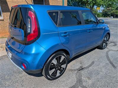 2018 Kia Soul +   - Photo 24 - Knoxville, TN 37919