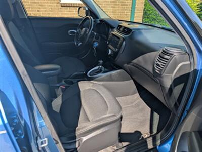 2018 Kia Soul +   - Photo 19 - Knoxville, TN 37919