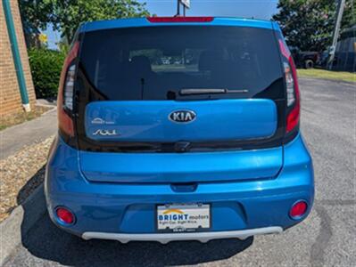 2018 Kia Soul +   - Photo 5 - Knoxville, TN 37919