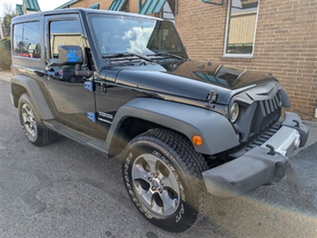 2013 Jeep Wrangler Sport   - Photo 1 - Knoxville, TN 37919
