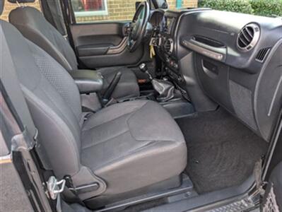 2013 Jeep Wrangler Sport   - Photo 14 - Knoxville, TN 37919
