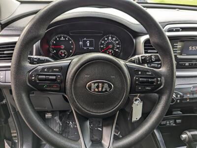 2016 Kia Sorento LX V6   - Photo 9 - Knoxville, TN 37919