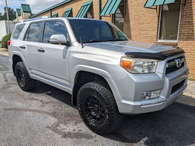 2010 Toyota 4Runner SR5 - Photo 1 - Knoxville, TN 37919