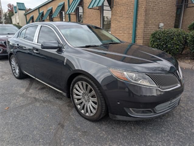 2013 Lincoln MKS Base