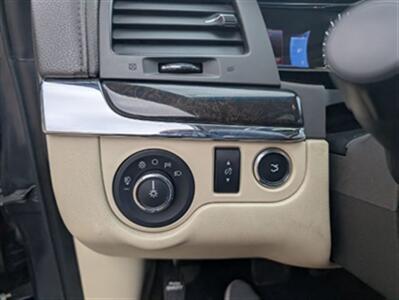 2013 Lincoln MKS   - Photo 18 - Knoxville, TN 37919