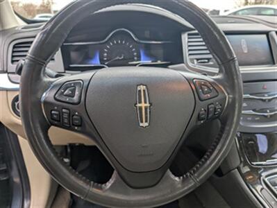 2013 Lincoln MKS   - Photo 8 - Knoxville, TN 37919