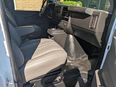 2019 Chevrolet Express 2500   - Photo 15 - Knoxville, TN 37919